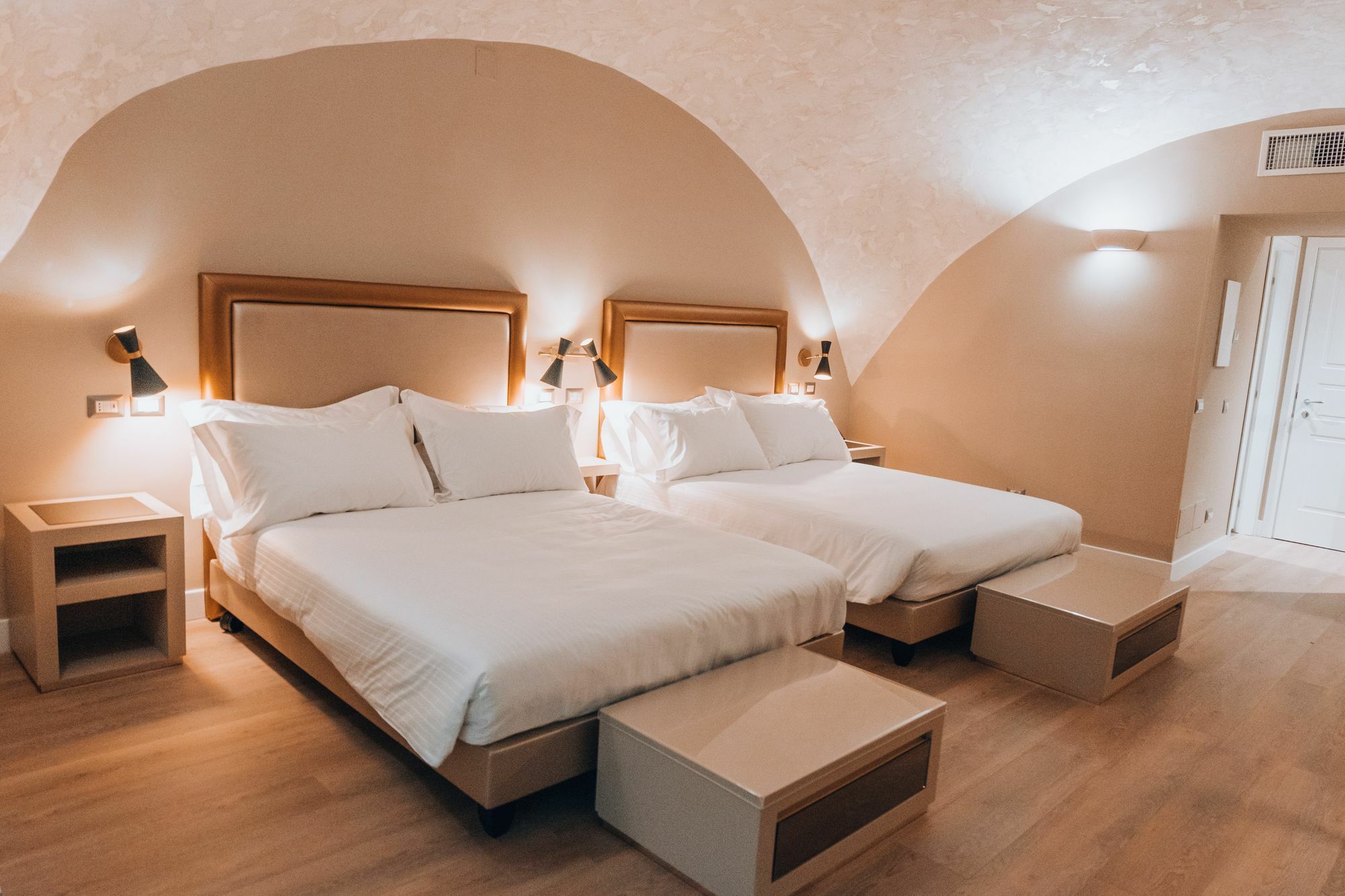 Caruso Place Boutique & Wellness 4* Nápoles